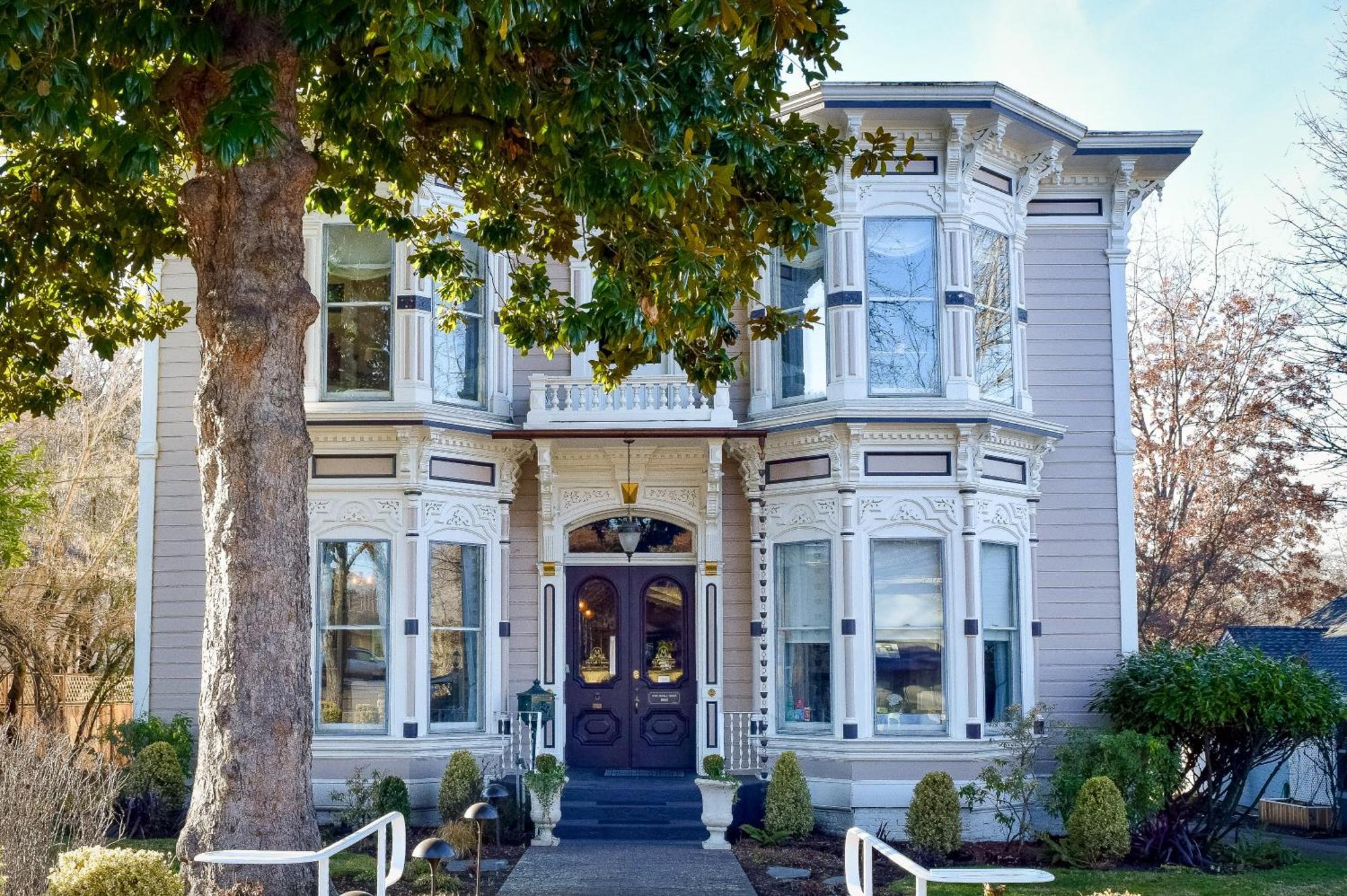 Mccall House Boutique Hotel 애쉬랜드 외부 사진